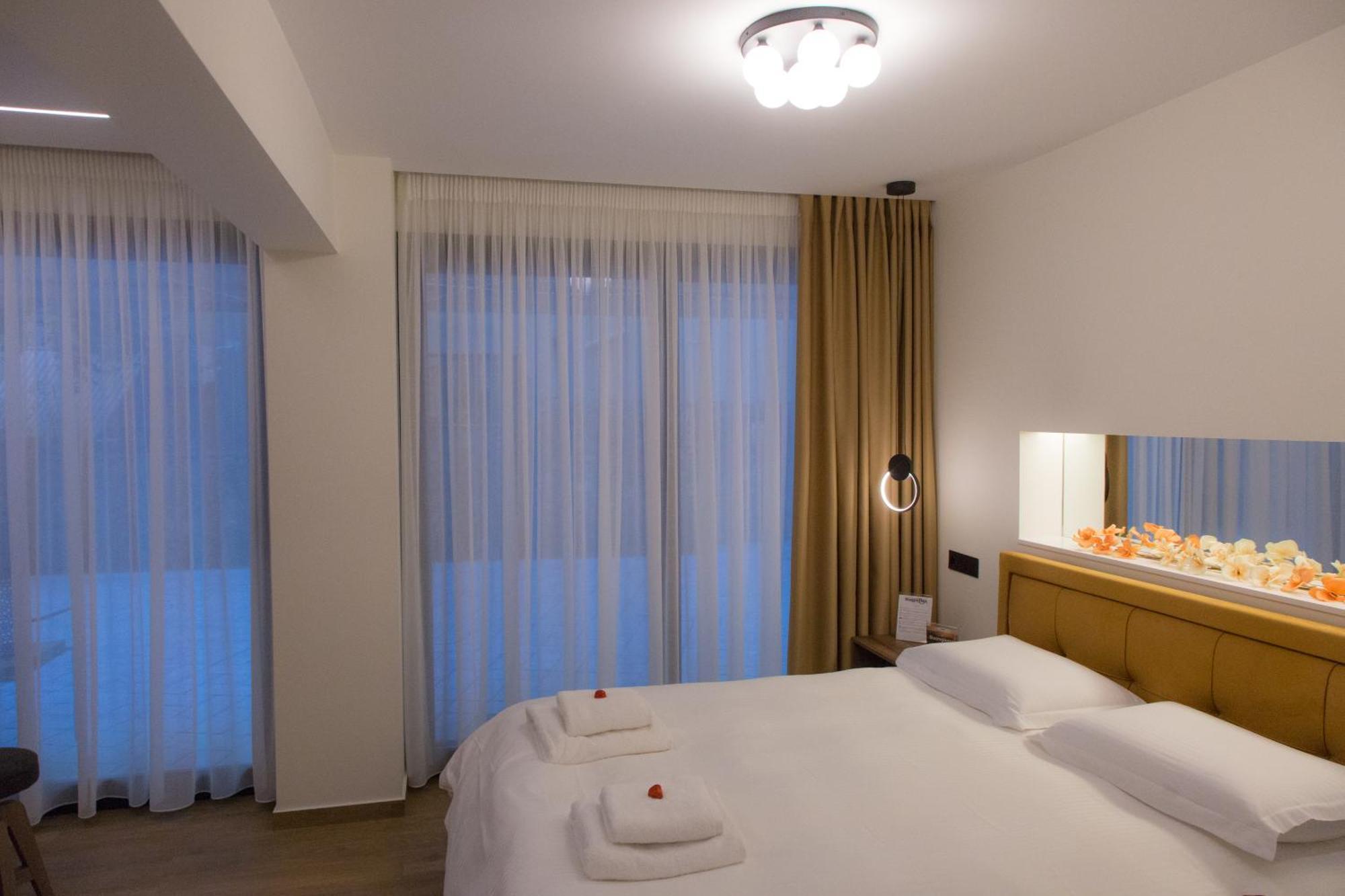 Anasa Studio - Studio Apartment With Yard - Ioannina City Center Eksteriør billede